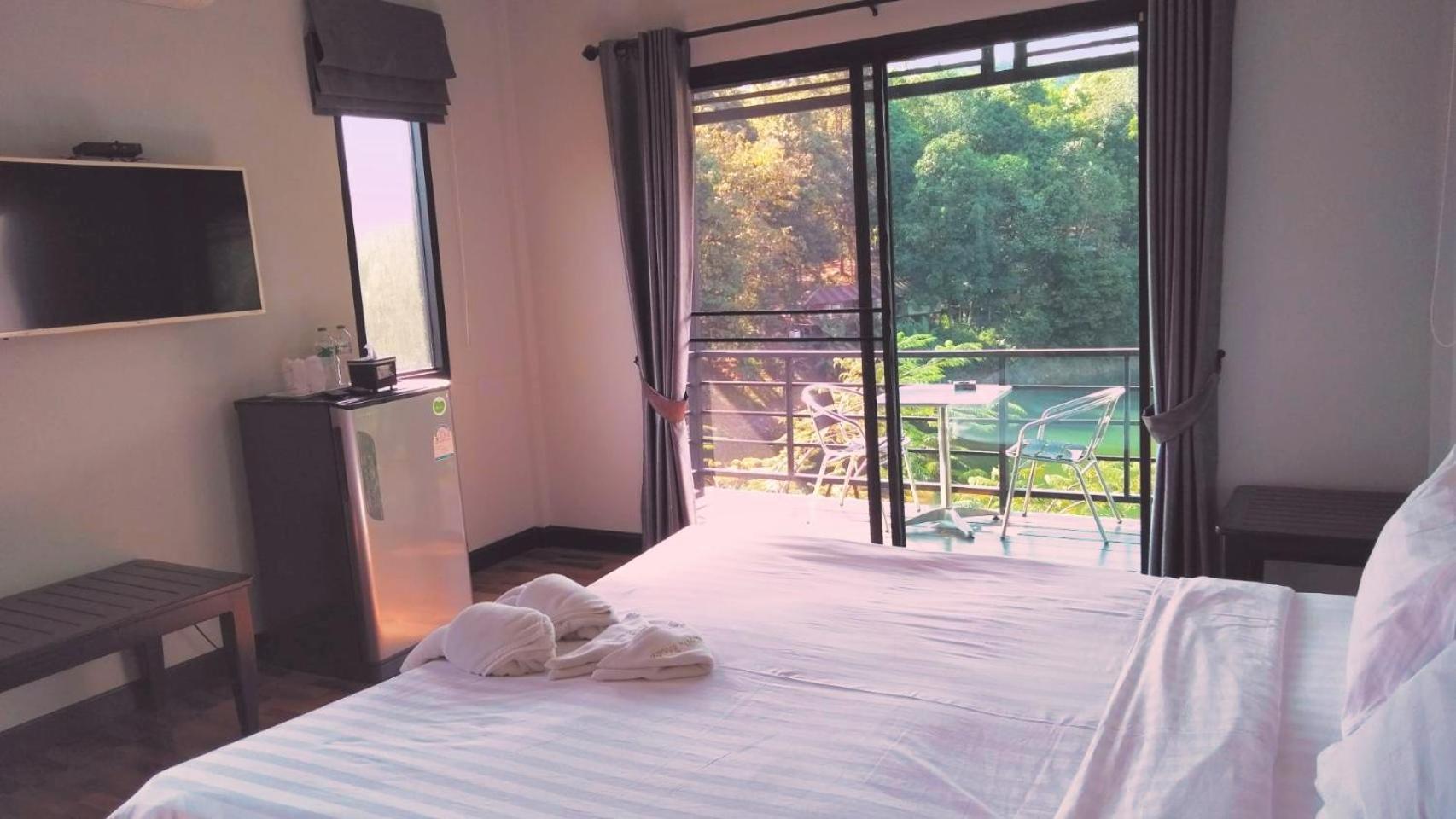 Sangkla Resort Ban Bang Pla O Camera foto